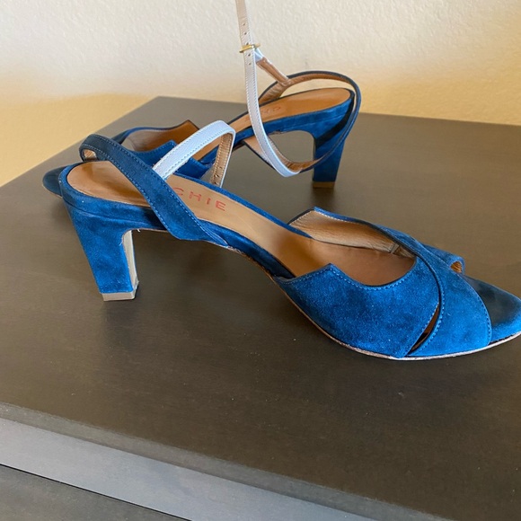 NWOT Chie Mihara blue suede strap sandal. Leather sole. Size 36 or US6 - Picture 2 of 8